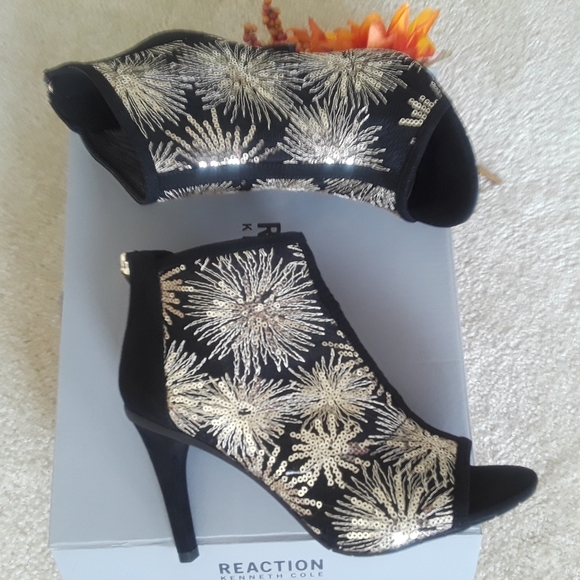 Kenneth Cole Reaction Shoes - Picture 7 of 9